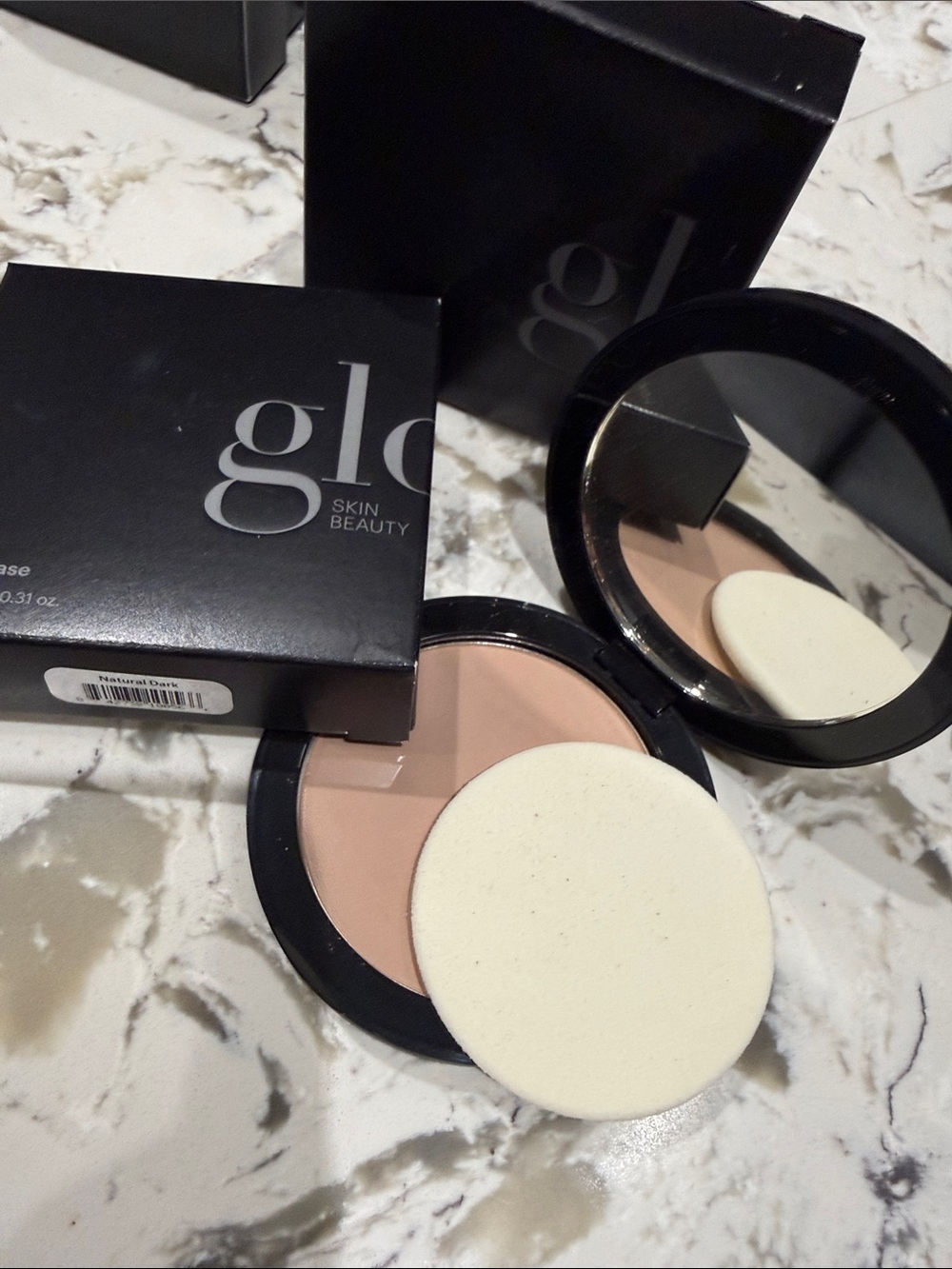 Glo Skin Beauty Pressed Powder Compact - Natural Dark